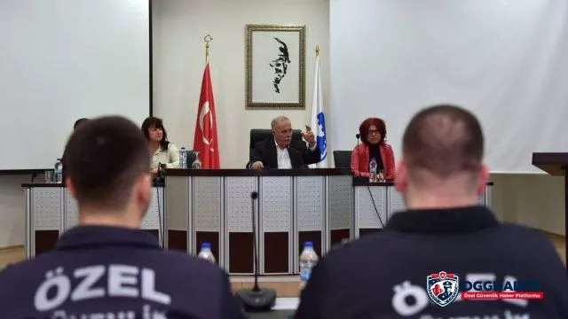 Çanakkale Belediyesi Başkanı Ülgür Gökhan, Güvenlik Personeli ile Buluştu