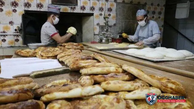 Ekmek Fırını Müşterilerinin Ateş Ölçümü Yapılması İçin Özel Güvenlik Görevlisi Hizmeti Almaya Başladı