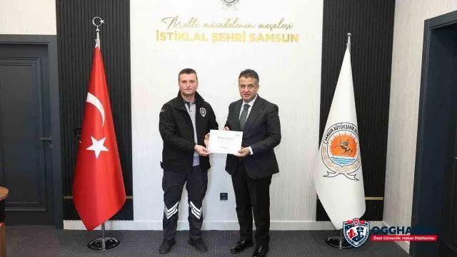 Samsun’da hayat kurtaran güvenlik görevlisine teşekkür belgesi