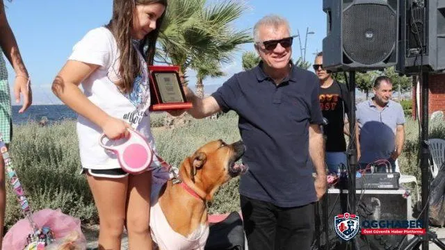İzmir Narlıdere'de Pati-Fest'te can dostları buluştu İzmir Narlıdere'de Pati-Fest'te can dostları buluştu