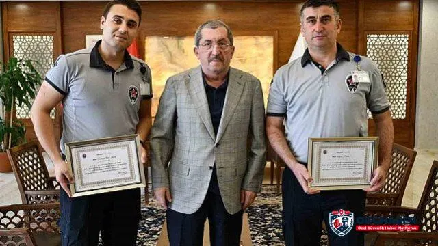 Karabük'te Gasp Girişimine Müdahale Eden Güvenlik Görevlilerine Başarı Belgesi