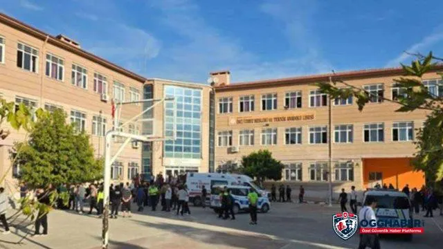 Okul önündeki silahlı saldırının ardından güvenlik önlemleri tartışılıyor