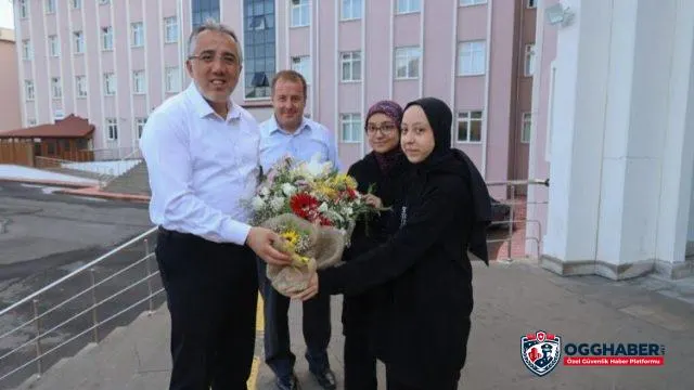 Mehmet Savran'dan eğitim yuvasına ziyaret
