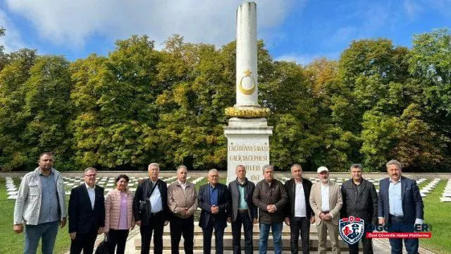 Memduh Büyükkılıç Galiçya Cephesi'nde Memduh Büyükkılıç Galiçya Cephesi'nde