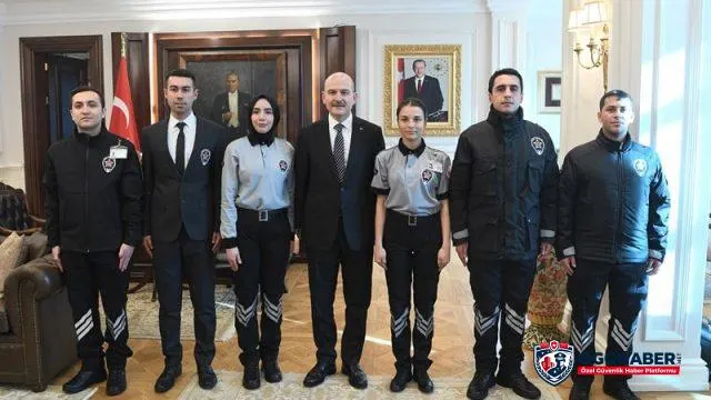 Tek Tip Kıyafet İçişleri Bakanı Süleyman Soylu'nun İmzası İle Yürürlüğe Girdi